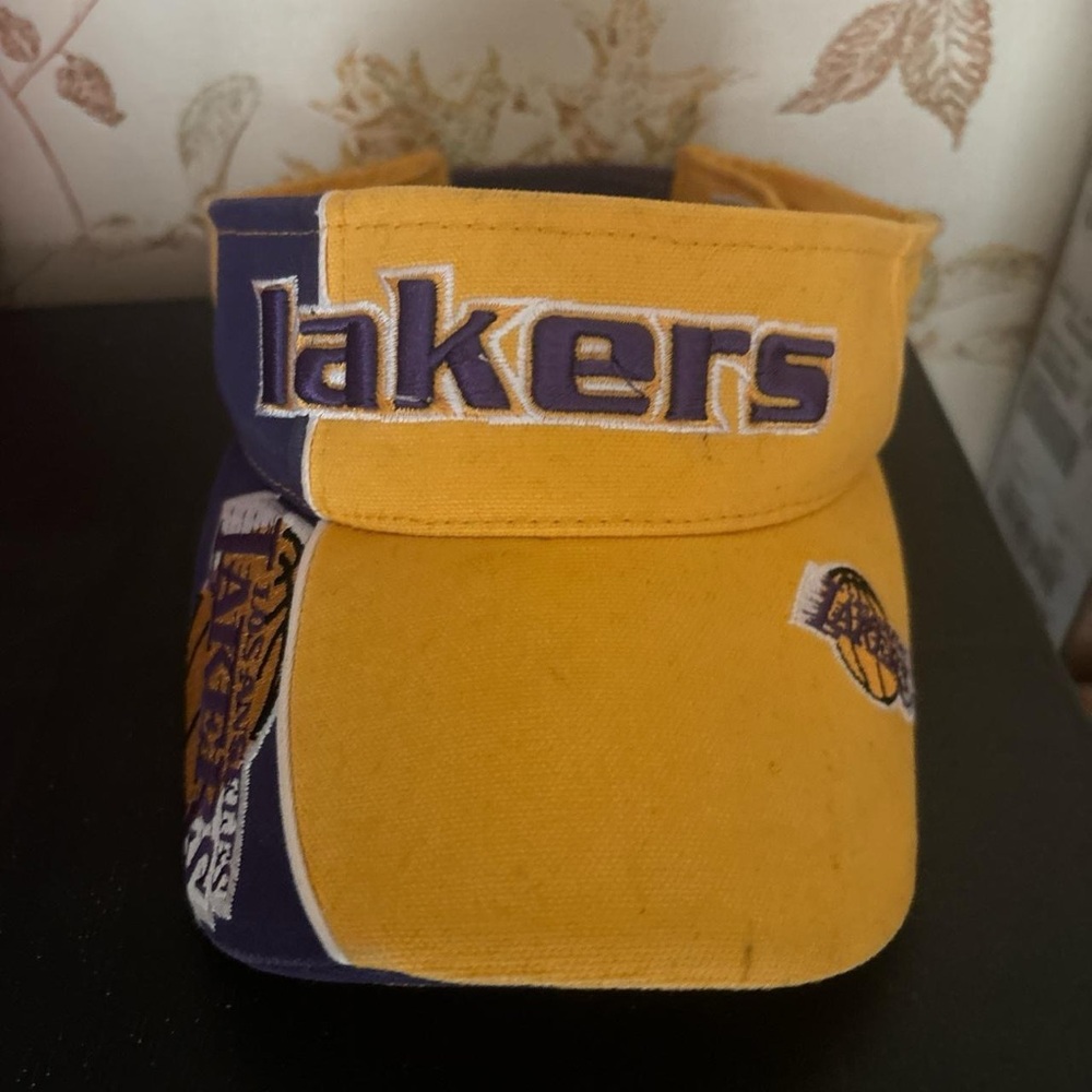 Vintage Y2K Los Angeles Lakers Reebok Visor